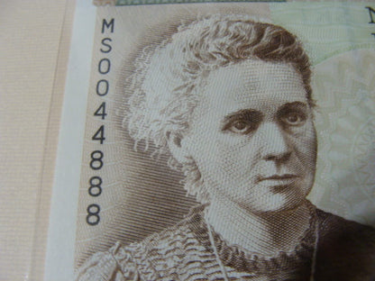Ciekawy nr serii   20 zł / 2011 r. - Maria Skłodowska - Curie  - MS 0044888